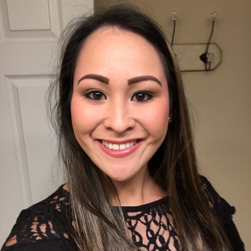 Meet your Posher, Caroline